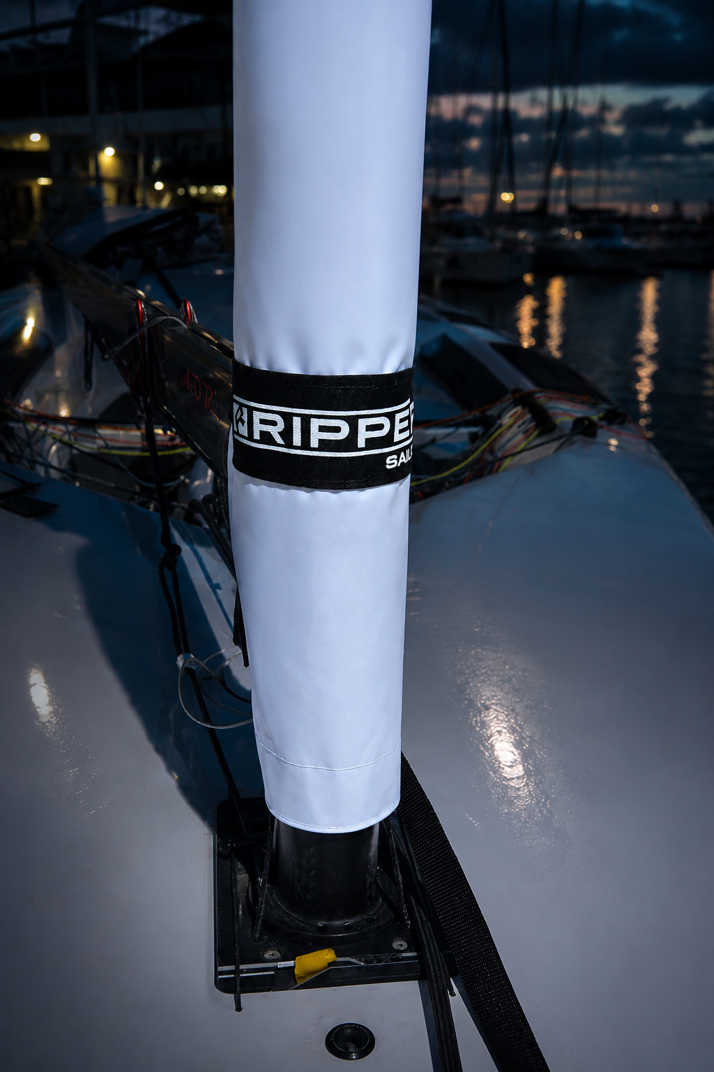 FINN UV Mast Cover